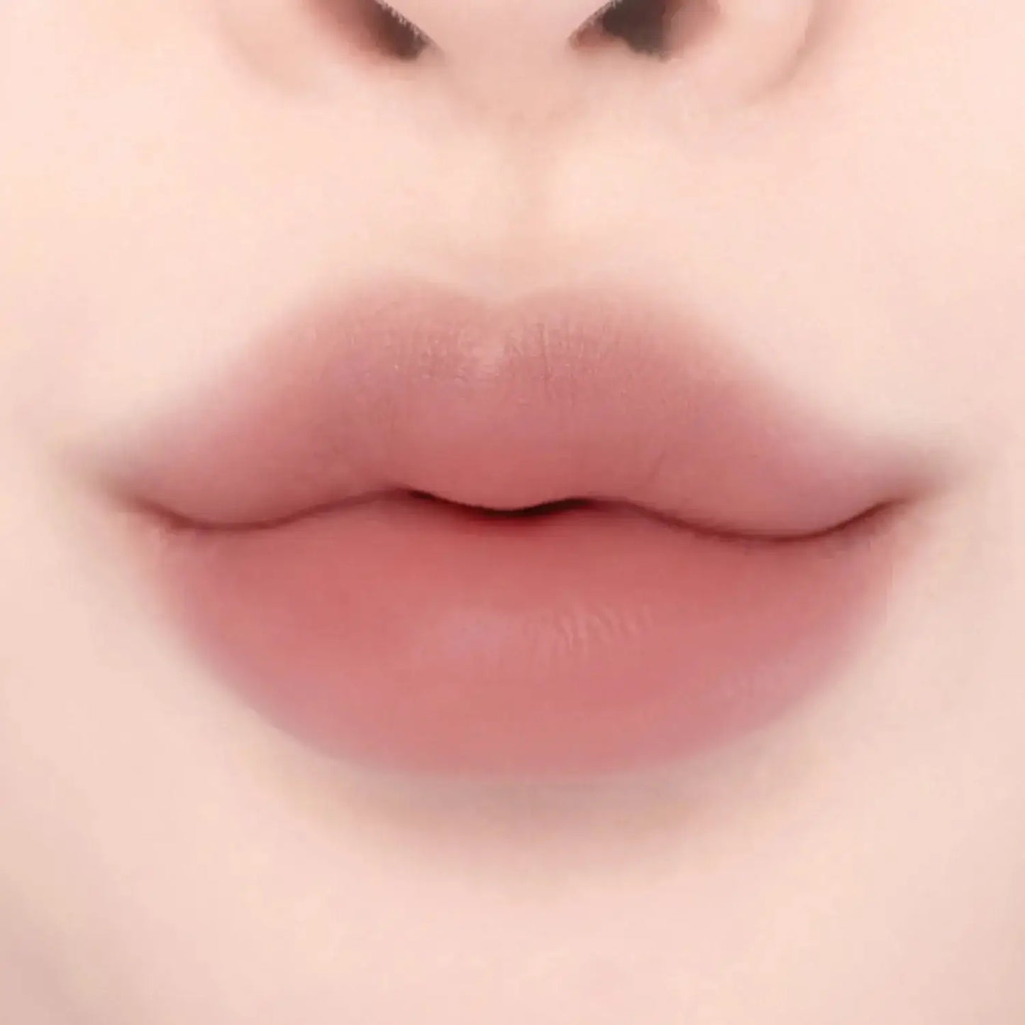 lilybyred Smiley Lip Blending Stick