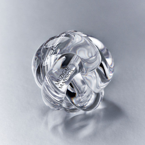 MUZIGAE MANSION twist-open eye palette with 4 neutral shadows in sculptural pot