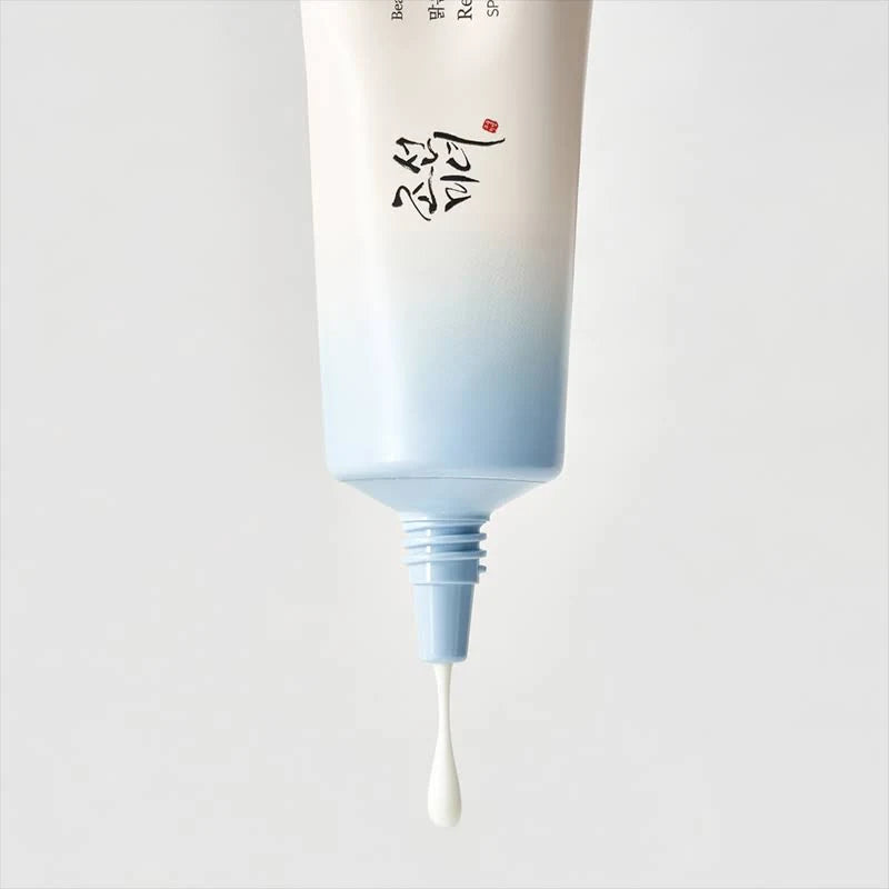 Beauty of Joseon Relief Sun Aqua-fresh Rice+B5 bottle with cream dispensing, SPF50+ formula for hydration and sun protection.