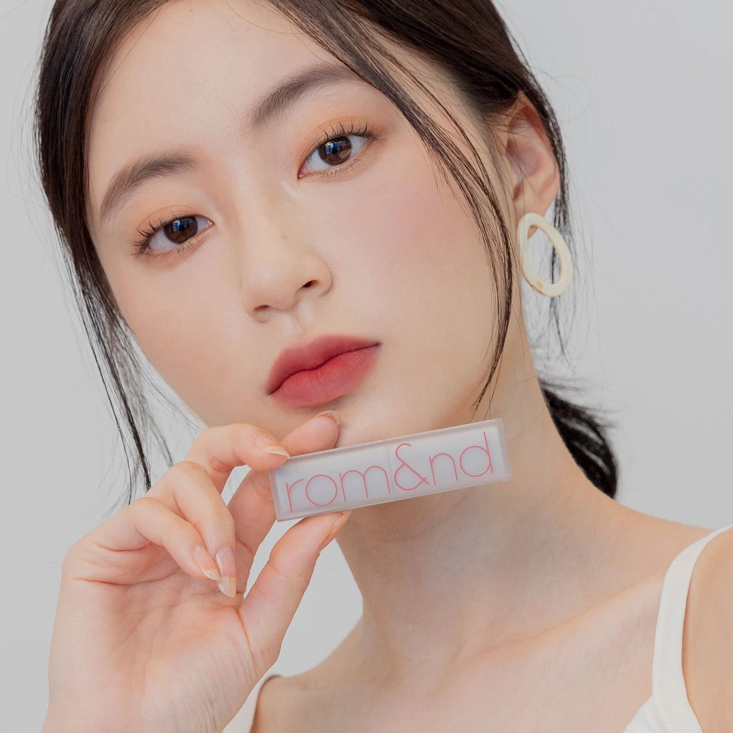 rom&nd Zero Matte Lipstick