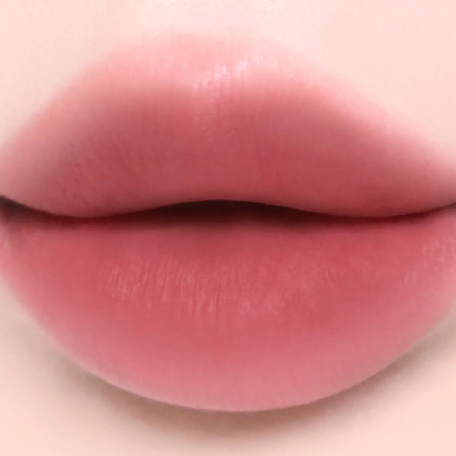 WAKEMAKE Soft Blurring Balm Stick