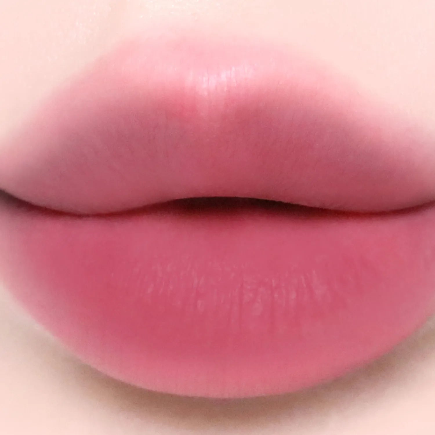 WAKEMAKE Soft Blurring Balm Stick