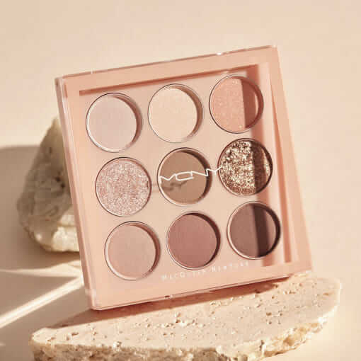 MACQUEEN New York 1001 Tone-On-Tone Shadow Palette Pro 9