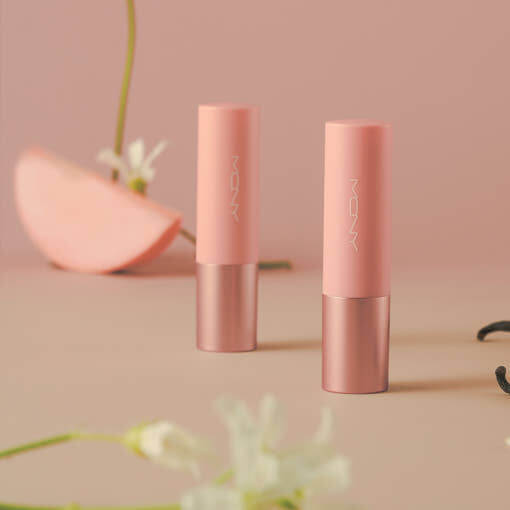 MACQUEEN New York Better Than Kiss Lip Balm