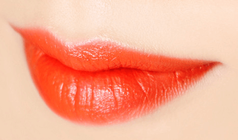 MACQUEEN New York Hot Place In Lipstick