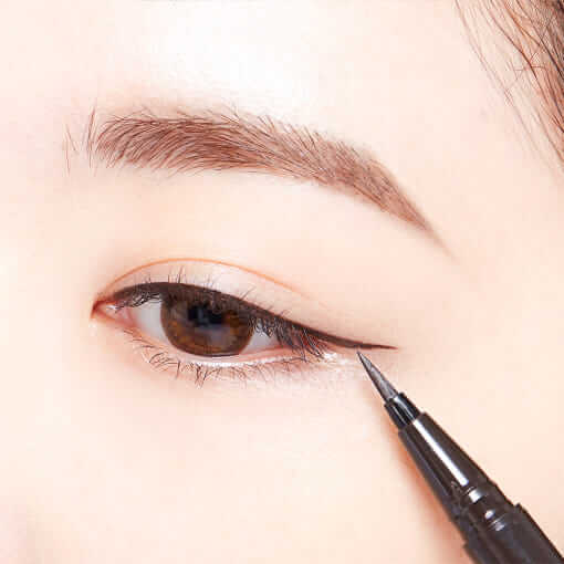 MACQUEEN New York Waterproof Pen Eyeliner