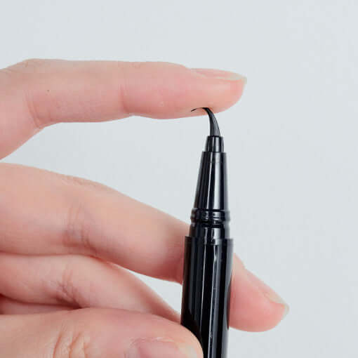 MACQUEEN New York Waterproof Tattoo Pen Eyeliner