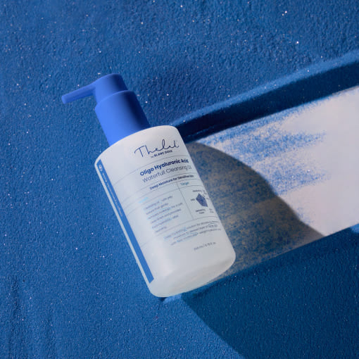 THE LAB by BLANC DOUX Oligo Hyaluronic Acid Waterfull Cleansing Oil 200ml
