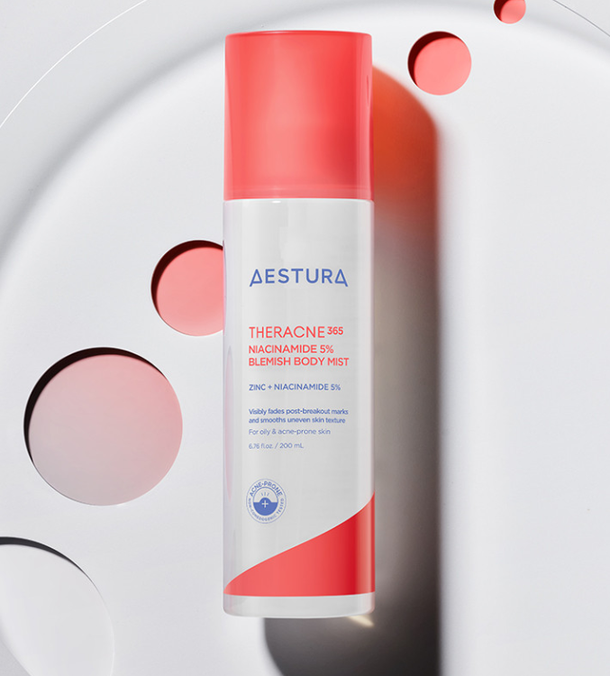 AESTURA Theracne 365 Niacinamide 5% Blemish Body Mist in a 200ml spray bottle for post-acne body care and soothing.